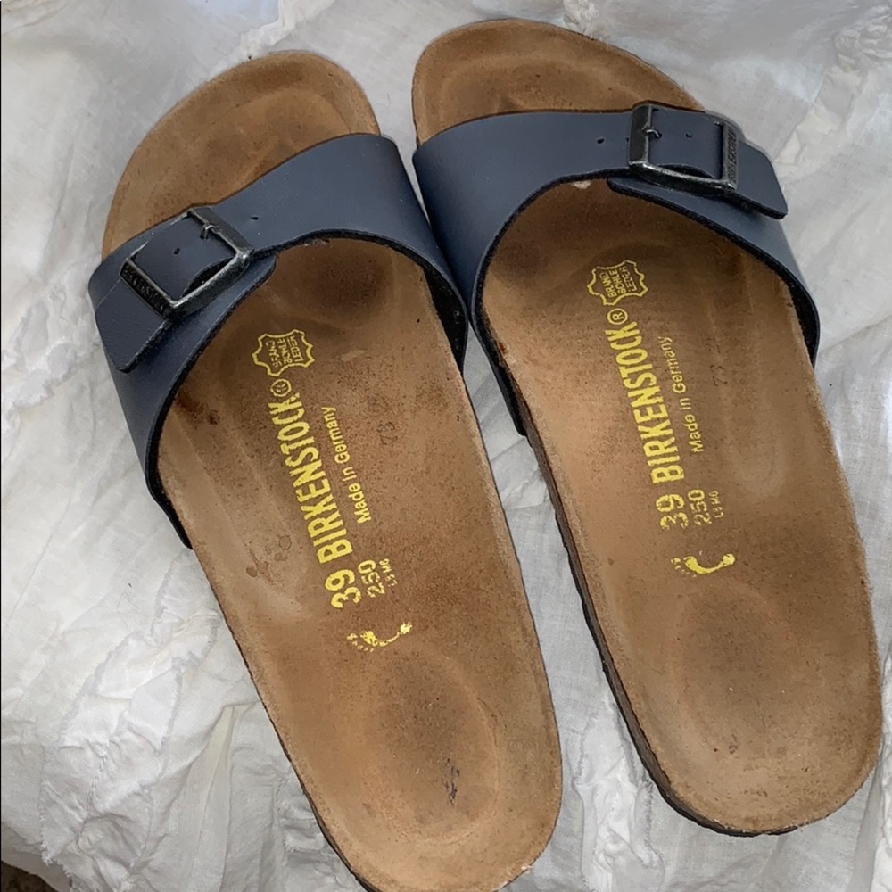 Cute cork blue one strap Birkenstock’s